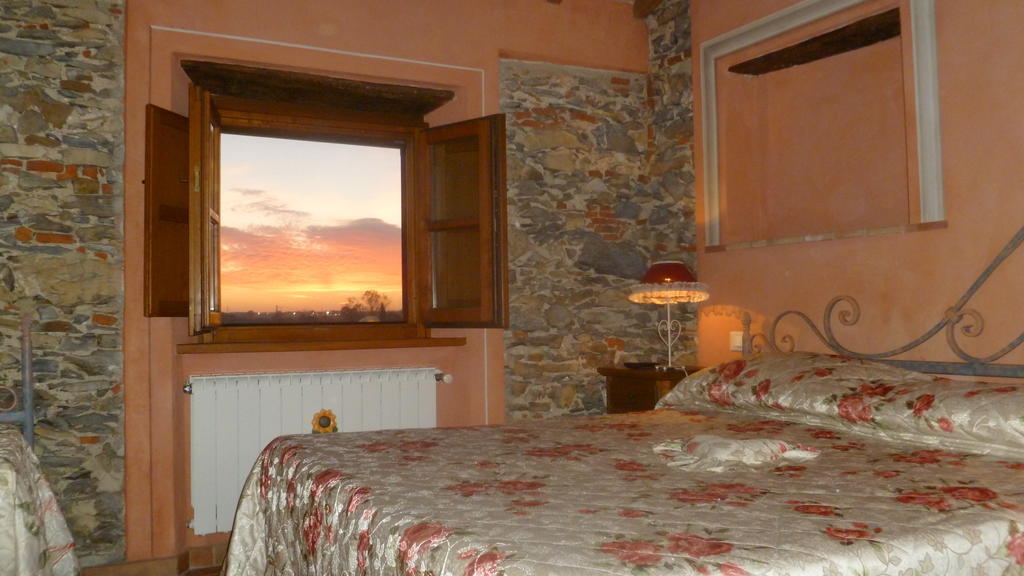 Le Ginestre B & B Massarosa Habitación foto