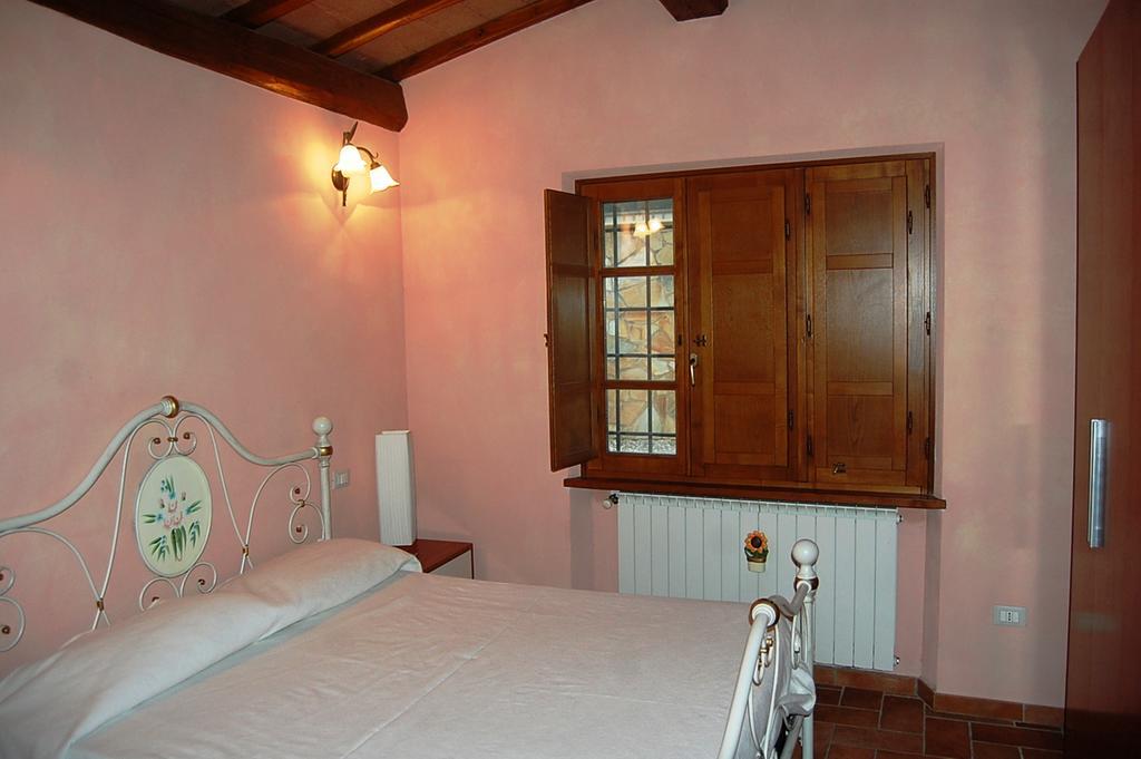 Le Ginestre B & B Massarosa Habitación foto