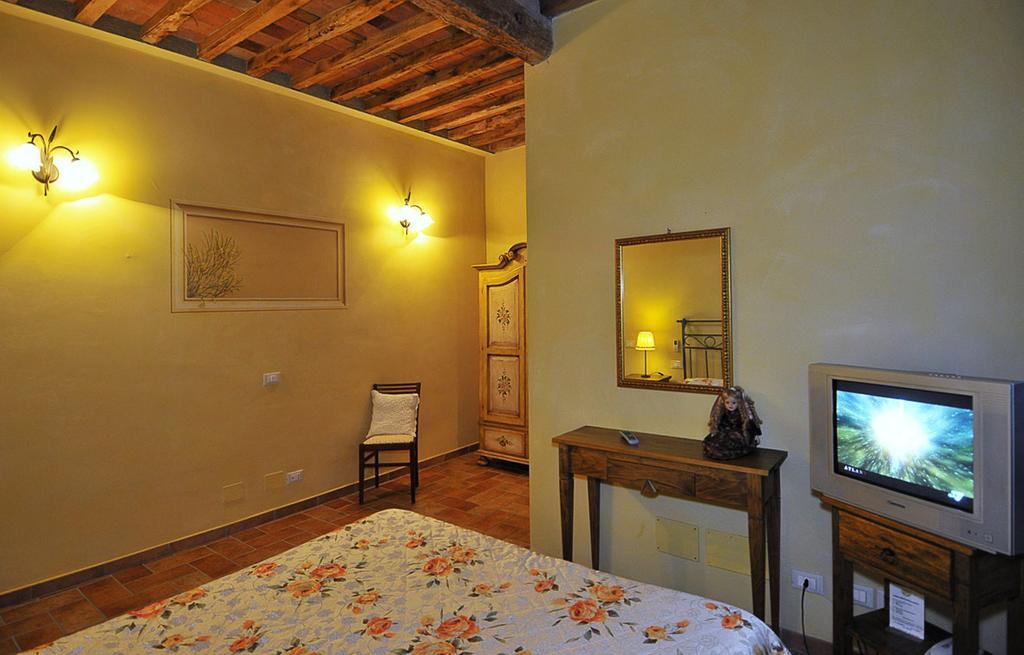 Le Ginestre B & B Massarosa Habitación foto