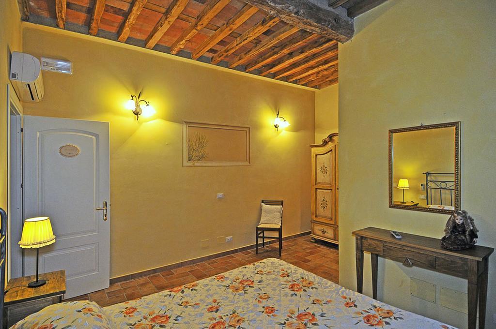Le Ginestre B & B Massarosa Habitación foto