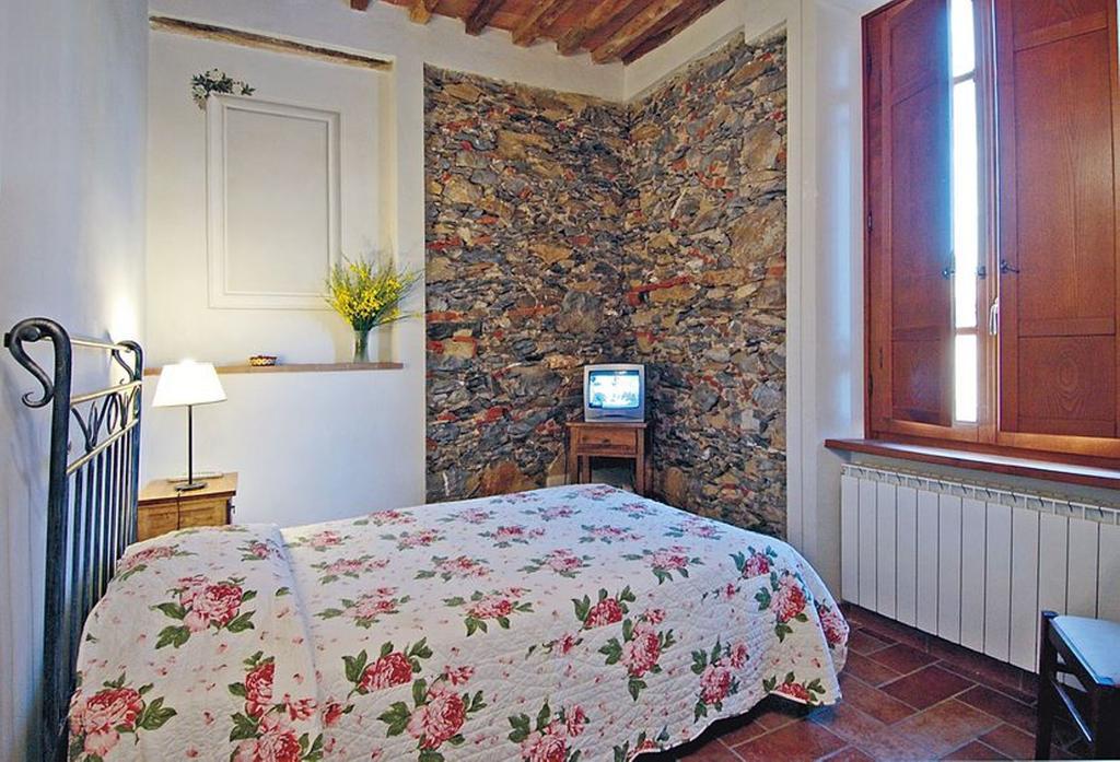 Le Ginestre B & B Massarosa Habitación foto